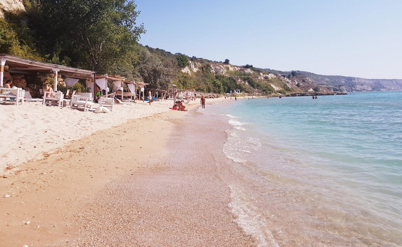 Foto af Argata Strand med lys sand overflade