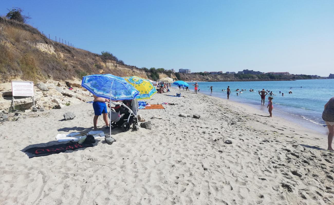 Foto af Aheloy beach med lys sand overflade