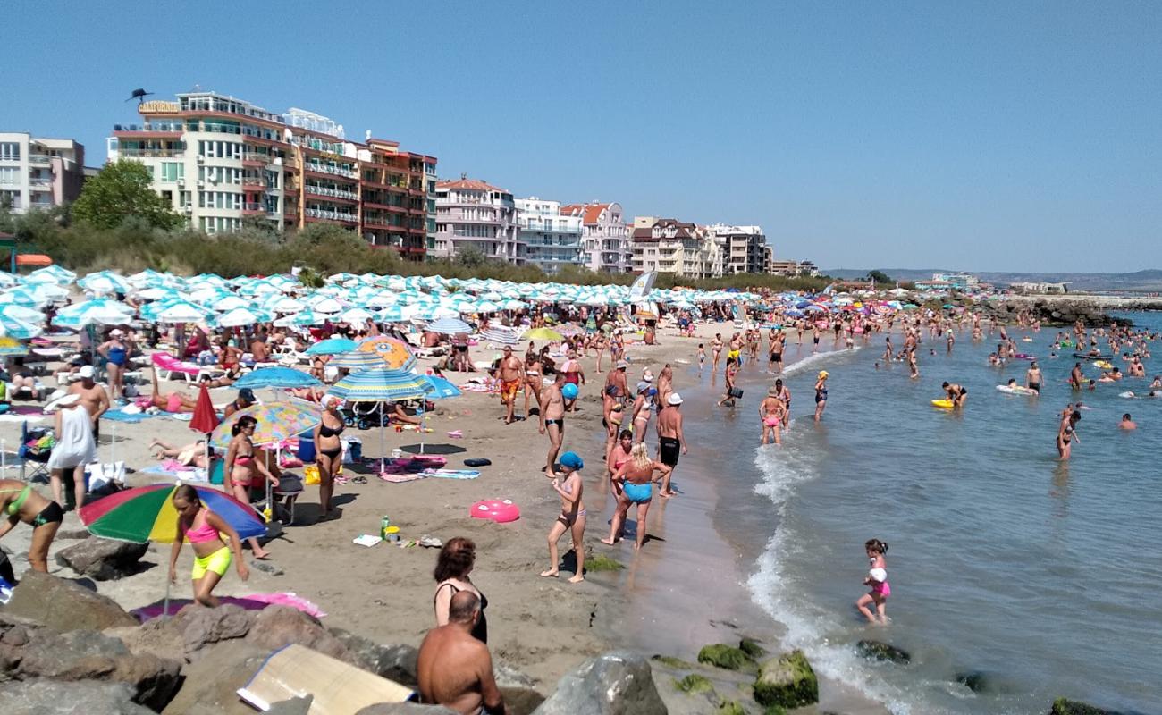 Foto af Pomorie beach med lys sand overflade