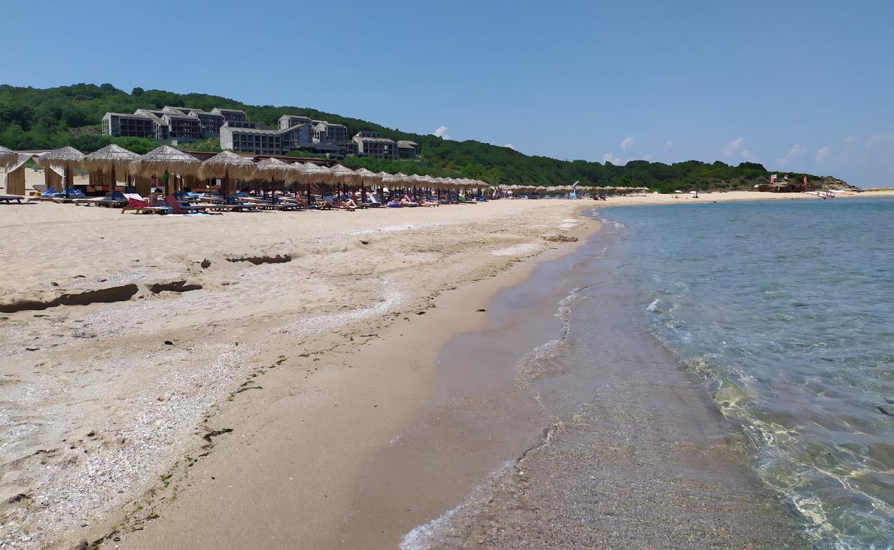 Foto af Arkutino Strand med hvidt sand overflade