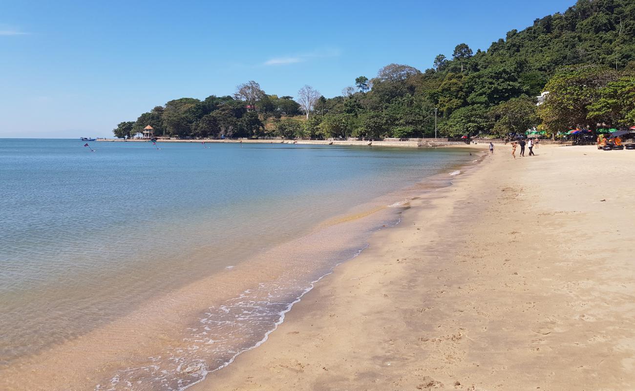 Foto af Kep Beach med lys sand overflade