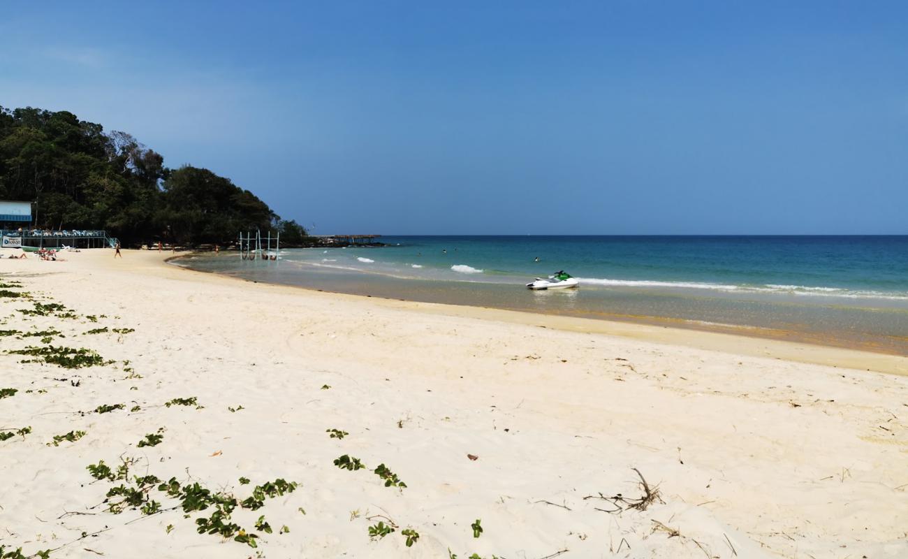 Foto af Sandy Beach med lys sand overflade