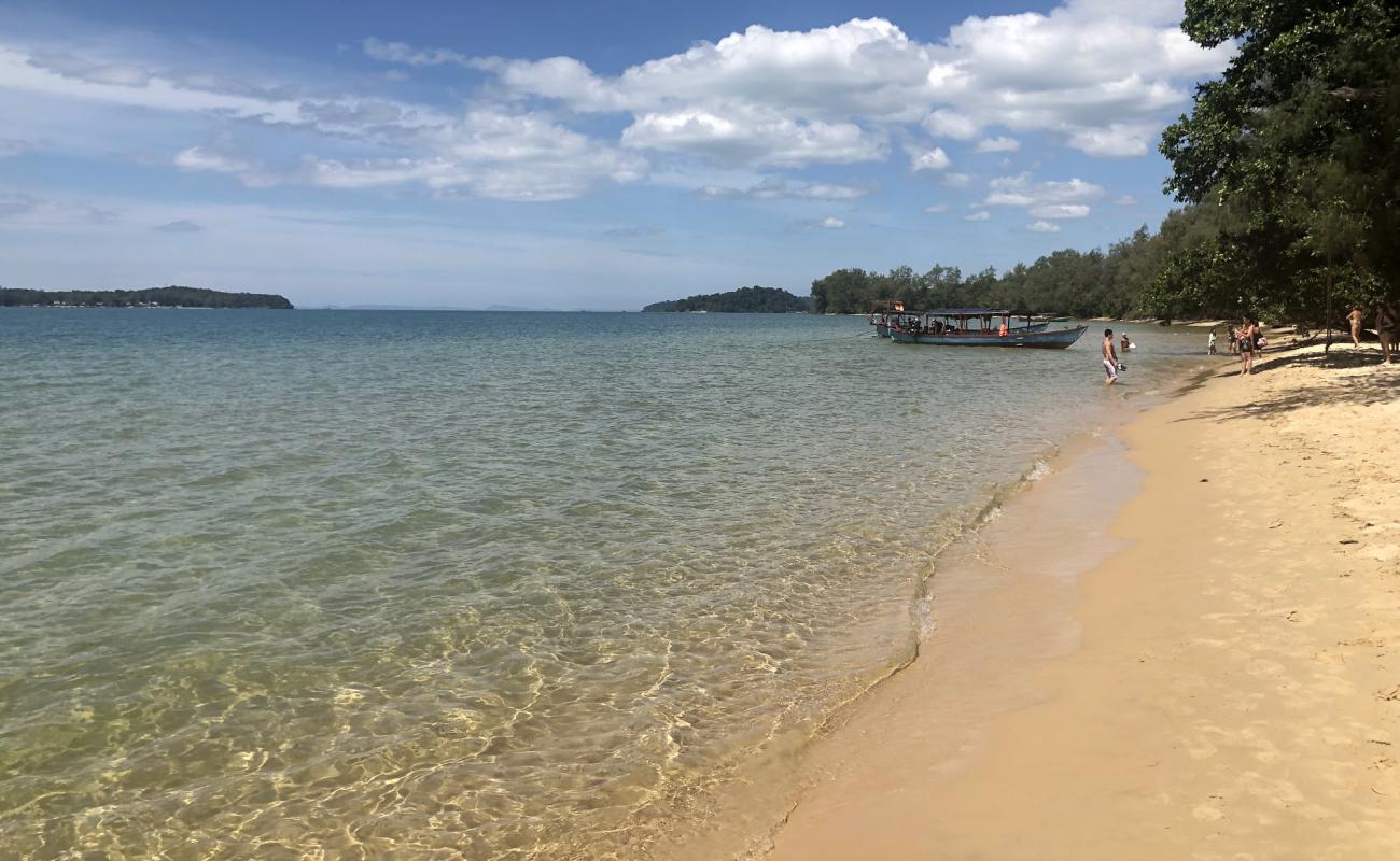 Foto af Koh Takiev Beach med lys sand overflade