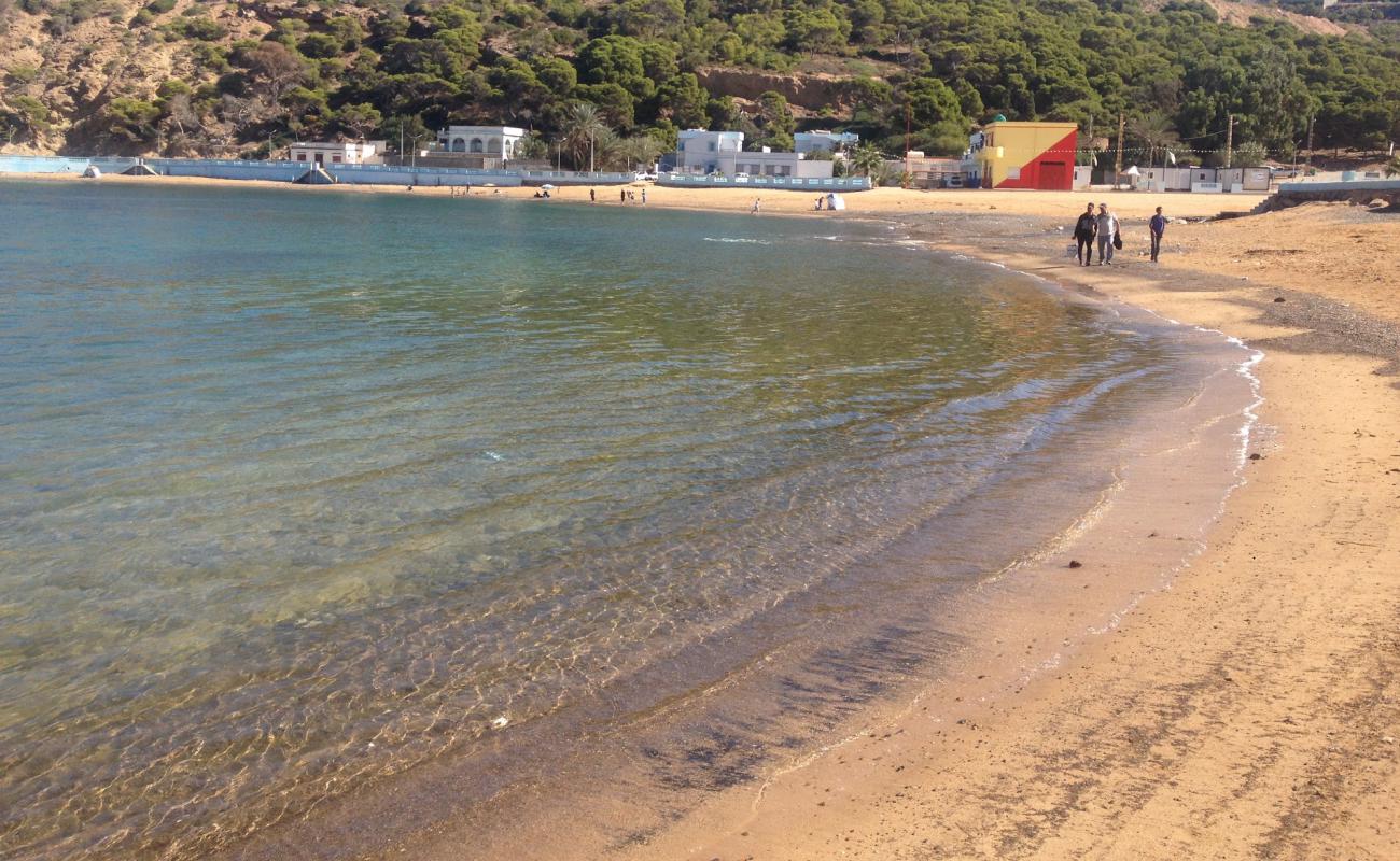 Foto af Plage Tafsout med let sand og småsten overflade