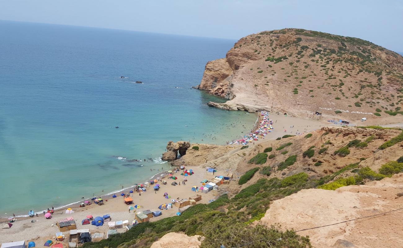 Foto af Ourdania Plage med let sand og småsten overflade