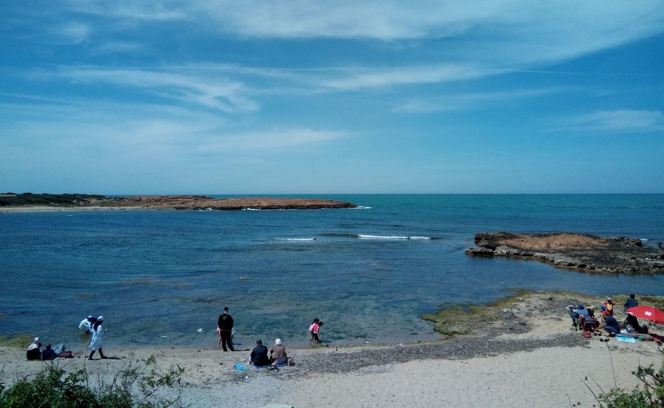 Foto af Plage De Kouali med lyst sand & sten overflade