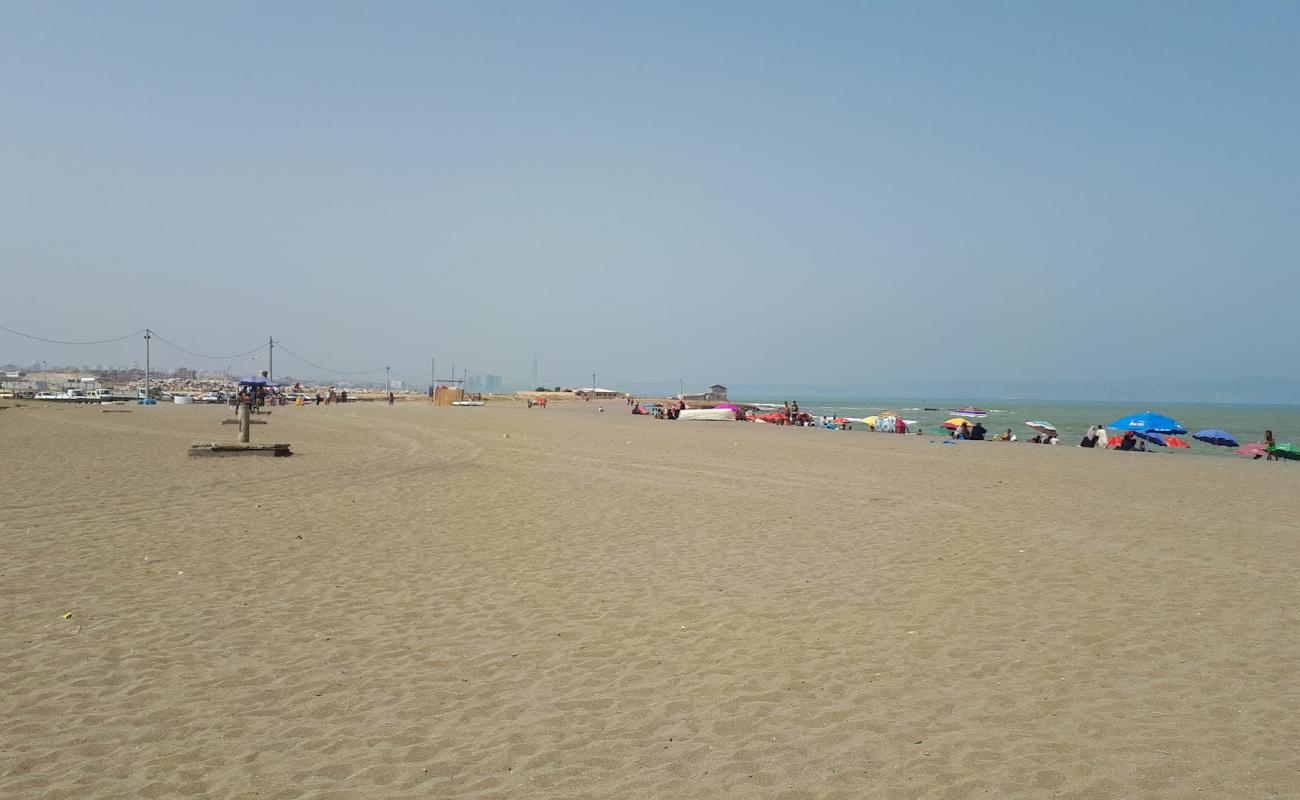 Foto af Plage Istanbul med lys sand overflade