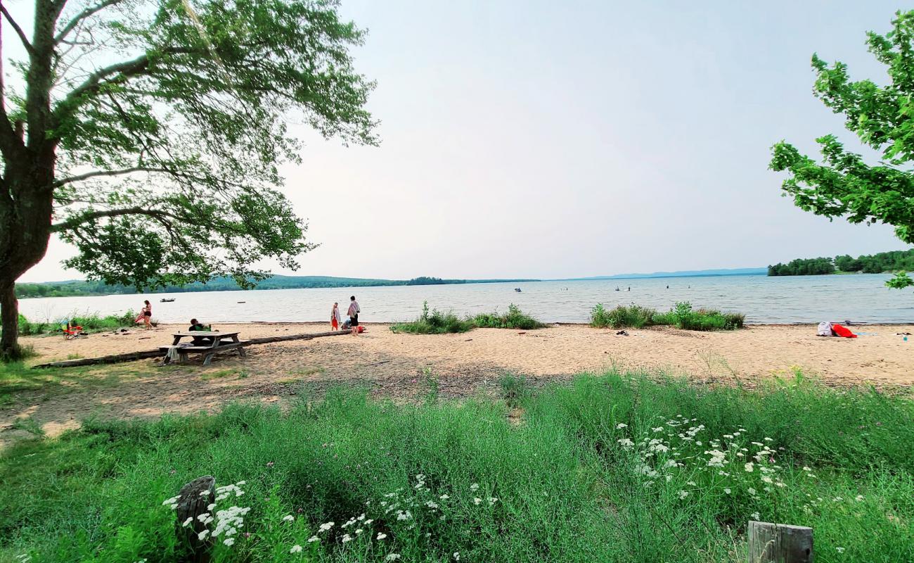 Foto af Havilland Shores Beach med lys sand overflade