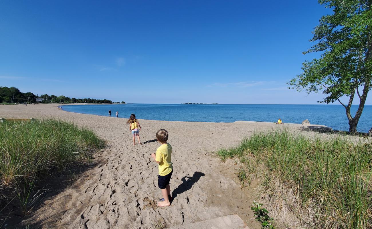 Foto af Southampton Beach med lys sand overflade