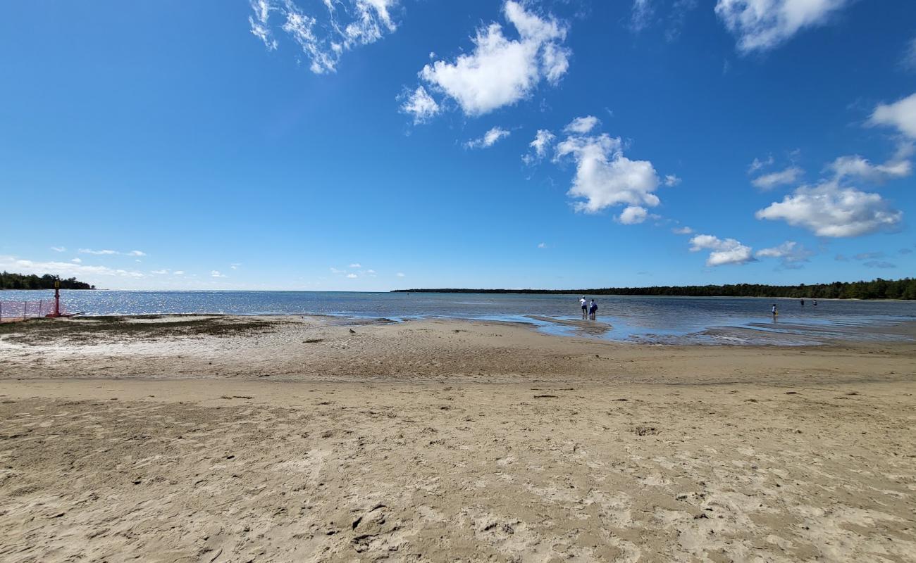 Foto af Singing Sands med lys sand overflade