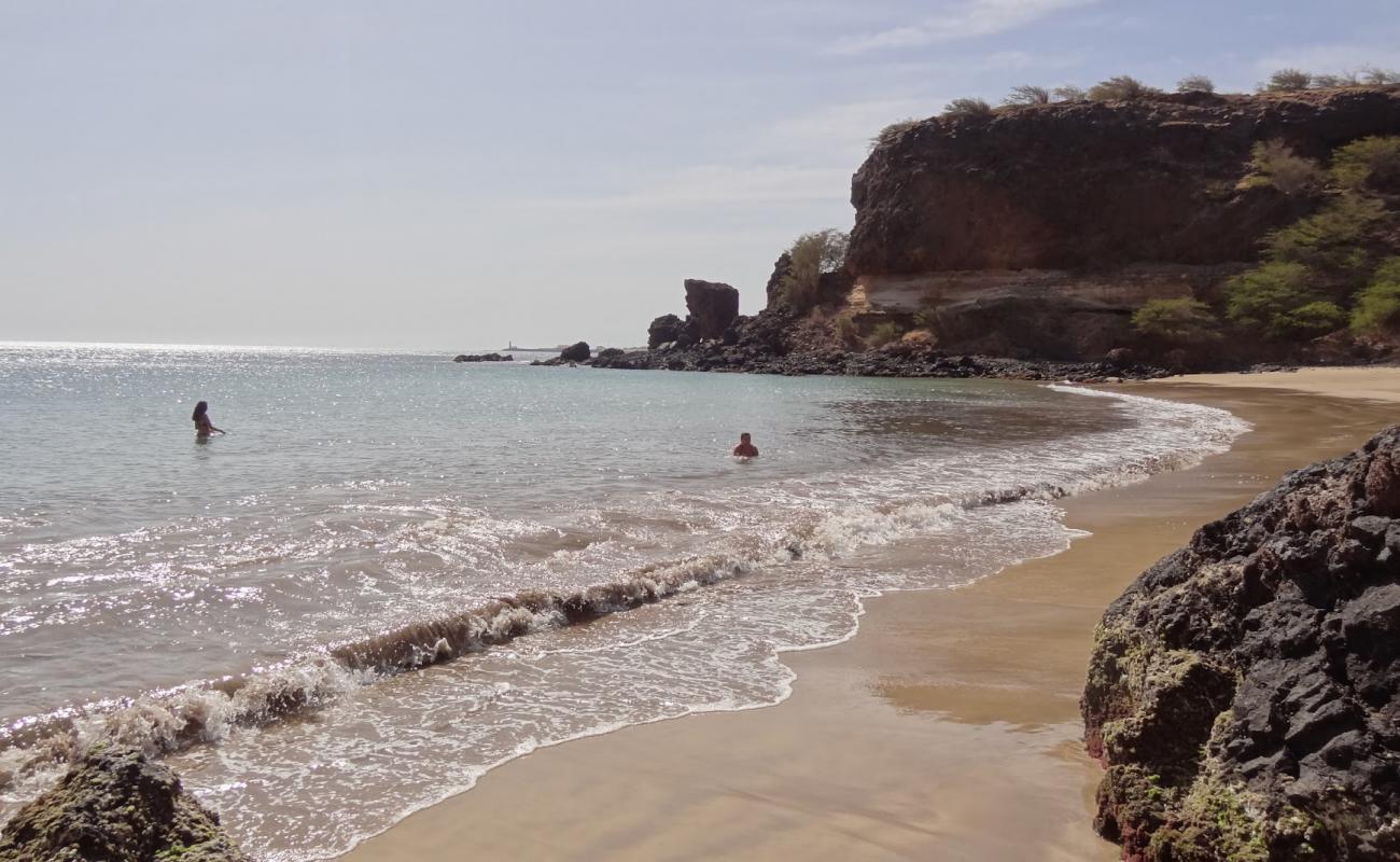 Foto af Praia de Portinho med lys sand overflade