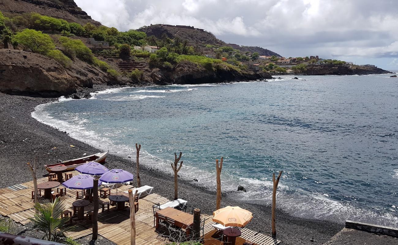 Foto af Cidade Vehla Beach med grå sten overflade