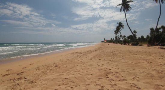 Uppuveli Beach