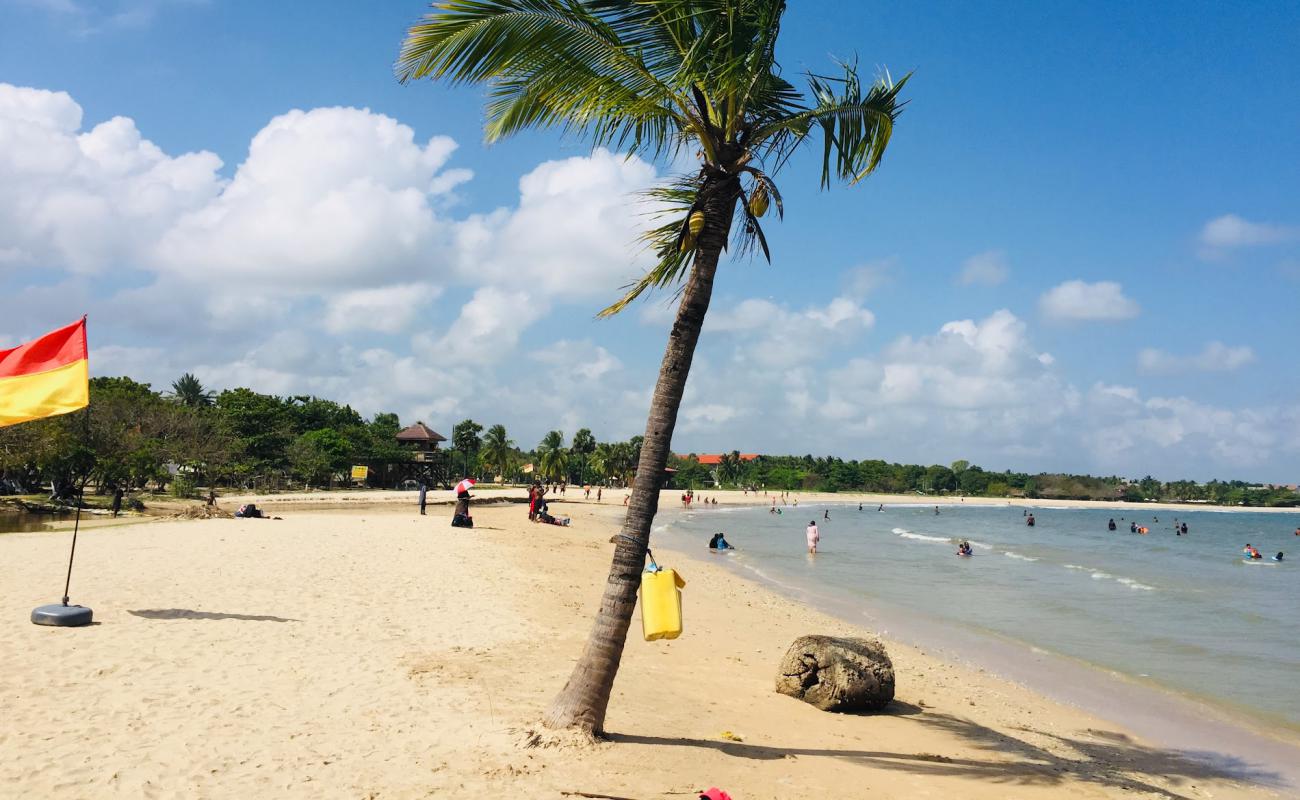 Foto af Pasikuda Strand med lys sand overflade