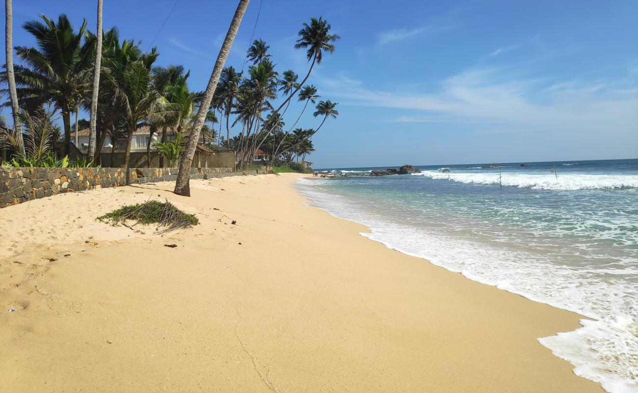 Foto af Nagahawatta Beach med lys sand overflade