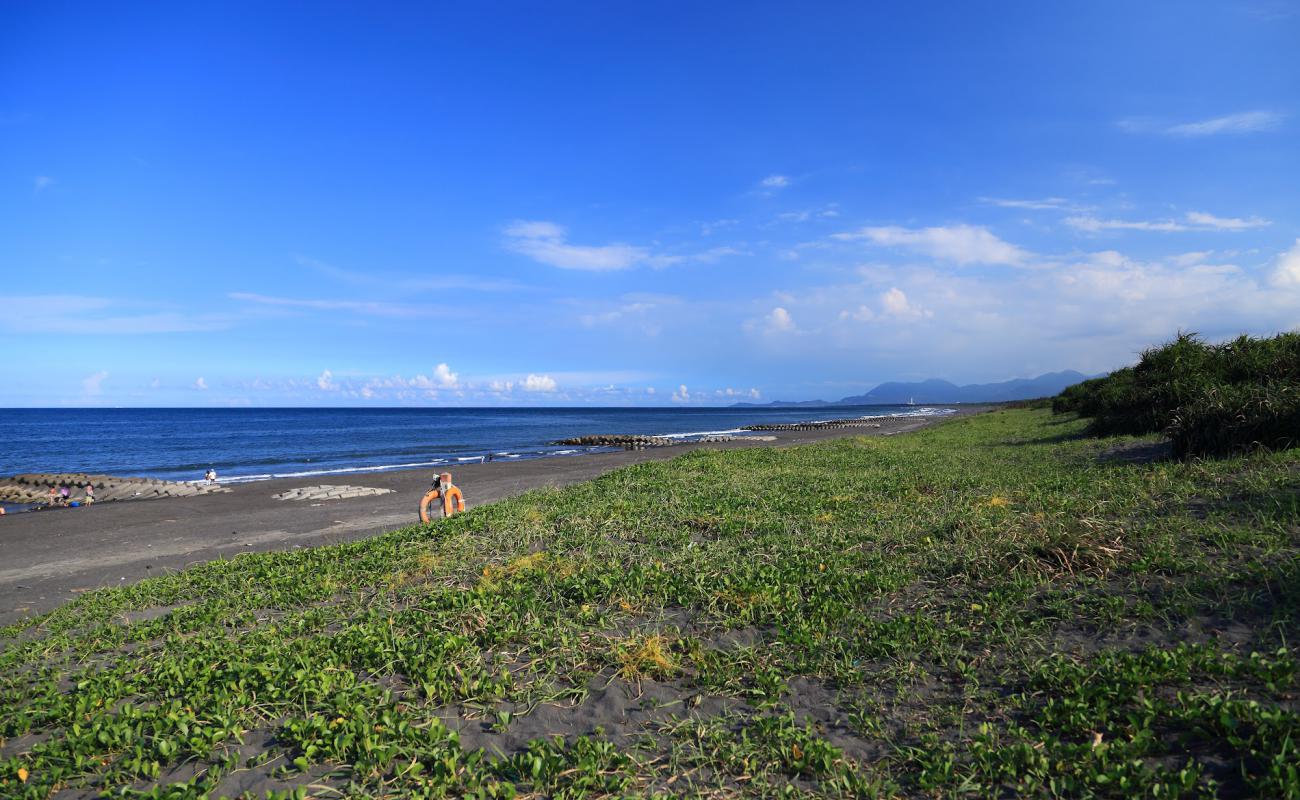 Foto af Yongzhen Recreation Area Beach med grå sand overflade