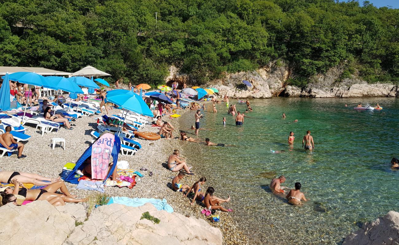 Foto af Svezanj Bay med brun fin sten overflade