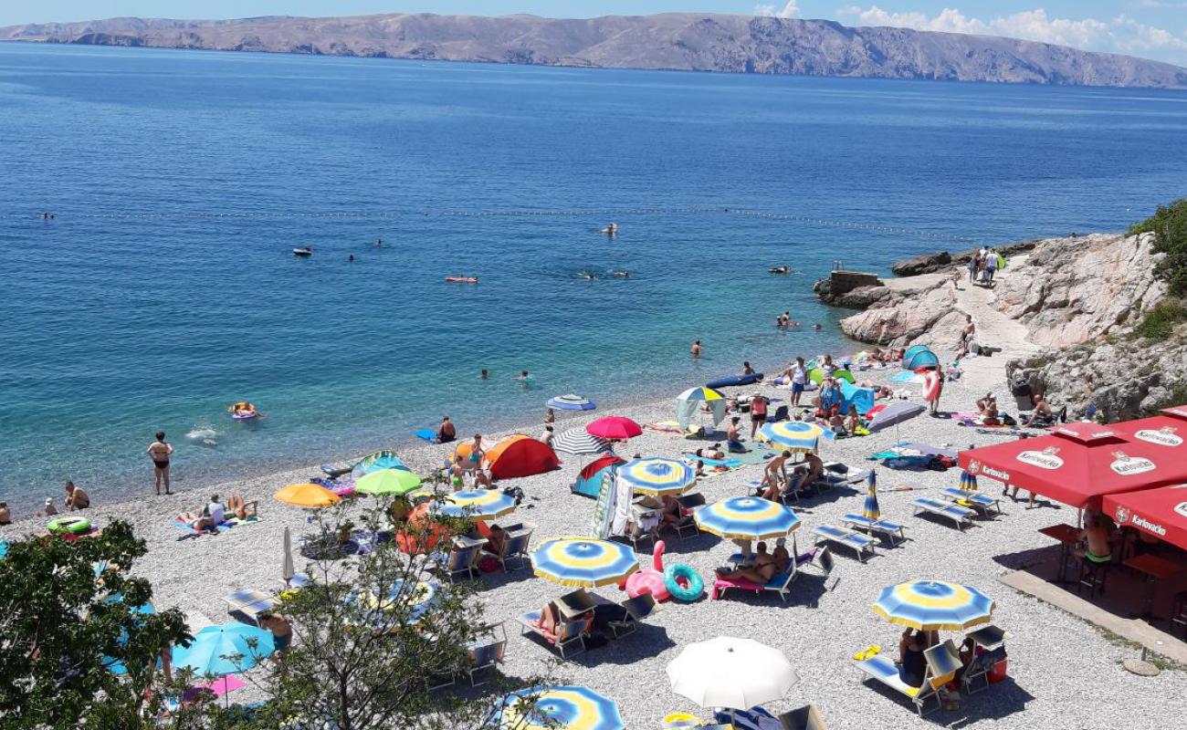 Foto af Crikvenica beach med grå fin sten overflade