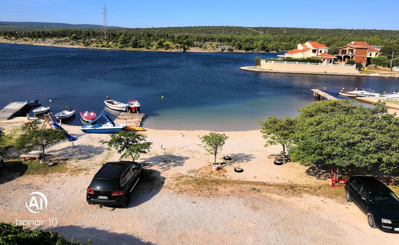 Foto af Ribnica beach med let fin sten overflade