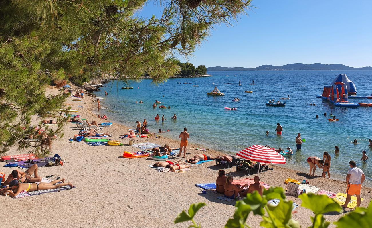 Foto af Porat beach med let fin sten overflade