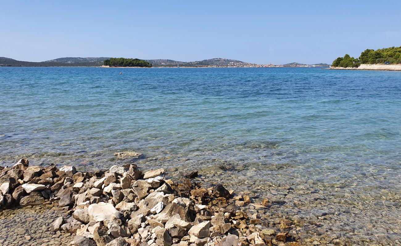 Foto af Felun beach med let sten overflade