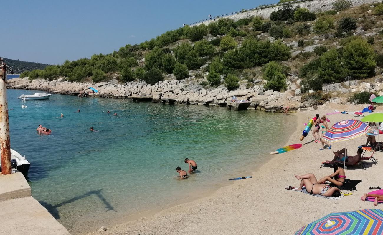 Foto af Bilo beach med let fin sten overflade