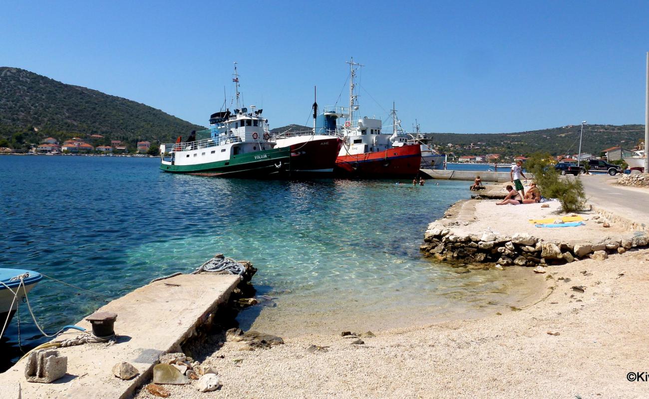 Foto af Kupinica beach med let fin sten overflade