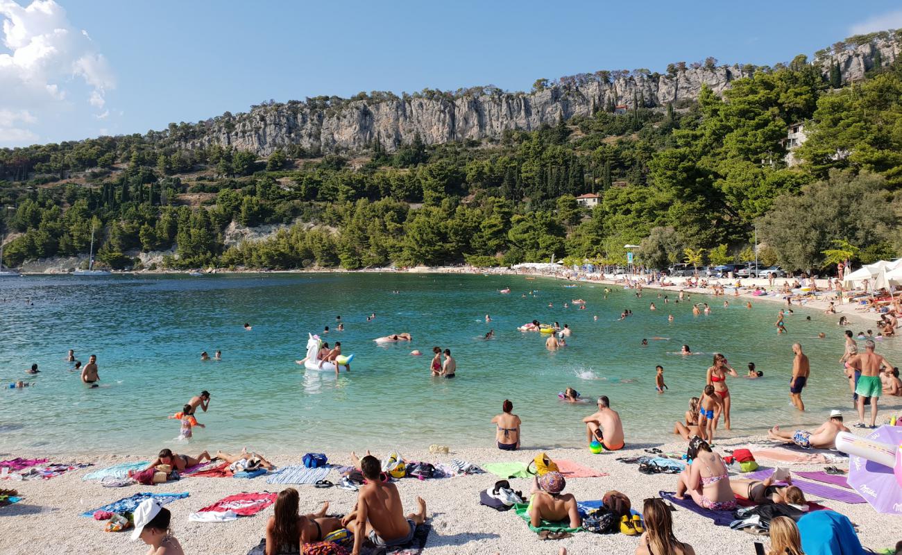 Foto af Kasjuni Strand med let sten overflade