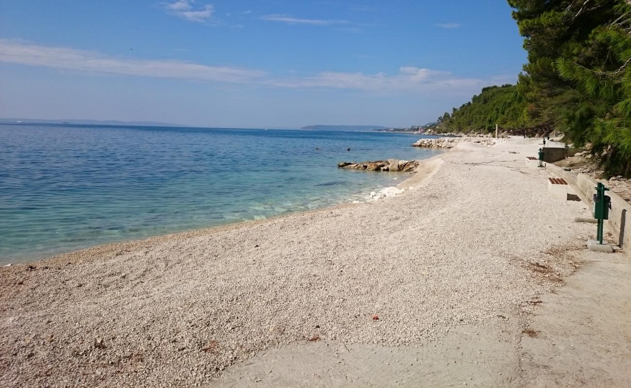 Foto af Stobrec Jug Strand med let sten overflade