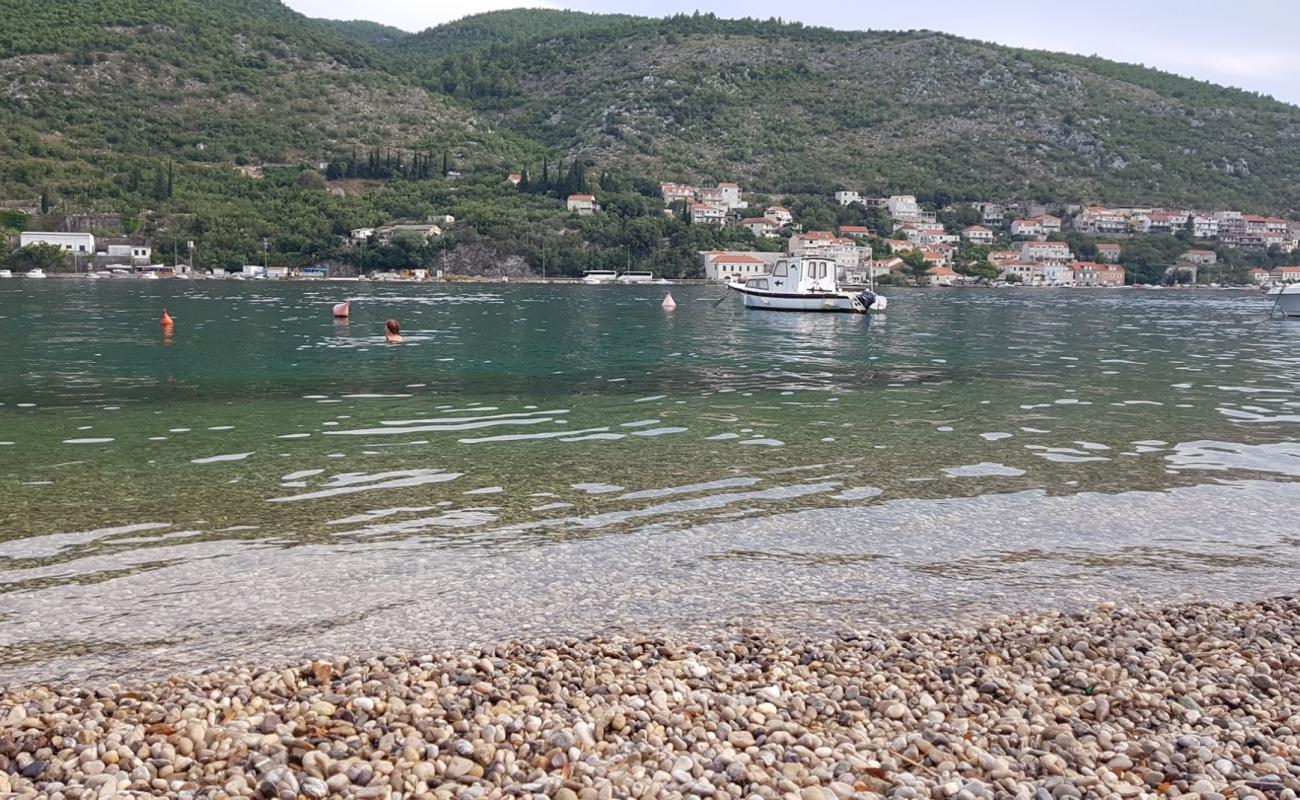 Foto af Rijeka beach med let sten overflade