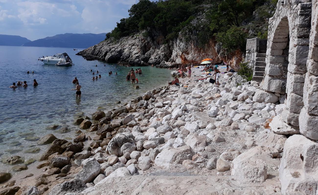 Foto af Dragozetici beach med hvid sten overflade