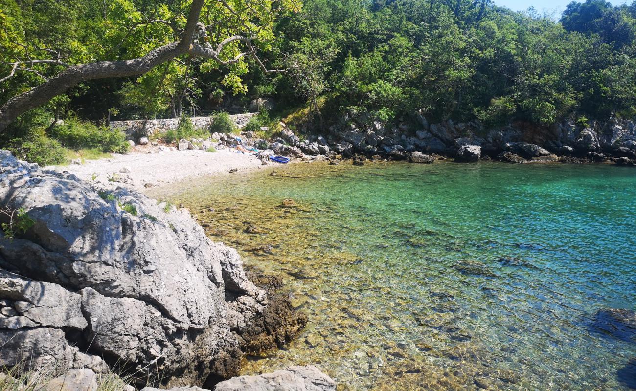 Foto af Linardici beach med let sten overflade