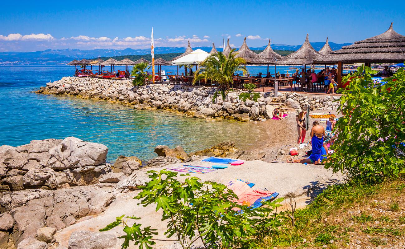 Foto af Miramare Strand med let fin sten overflade