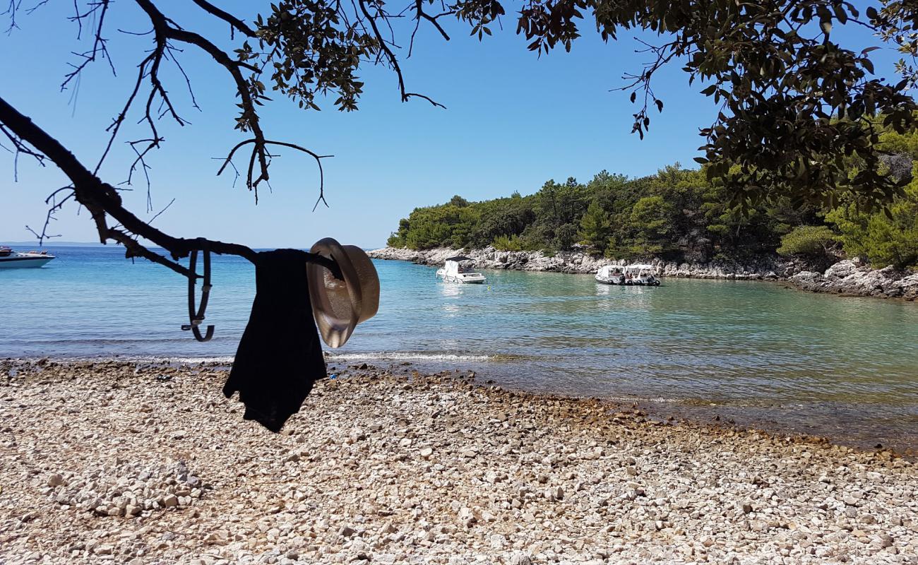 Foto af Valsika II beach med sten overflade