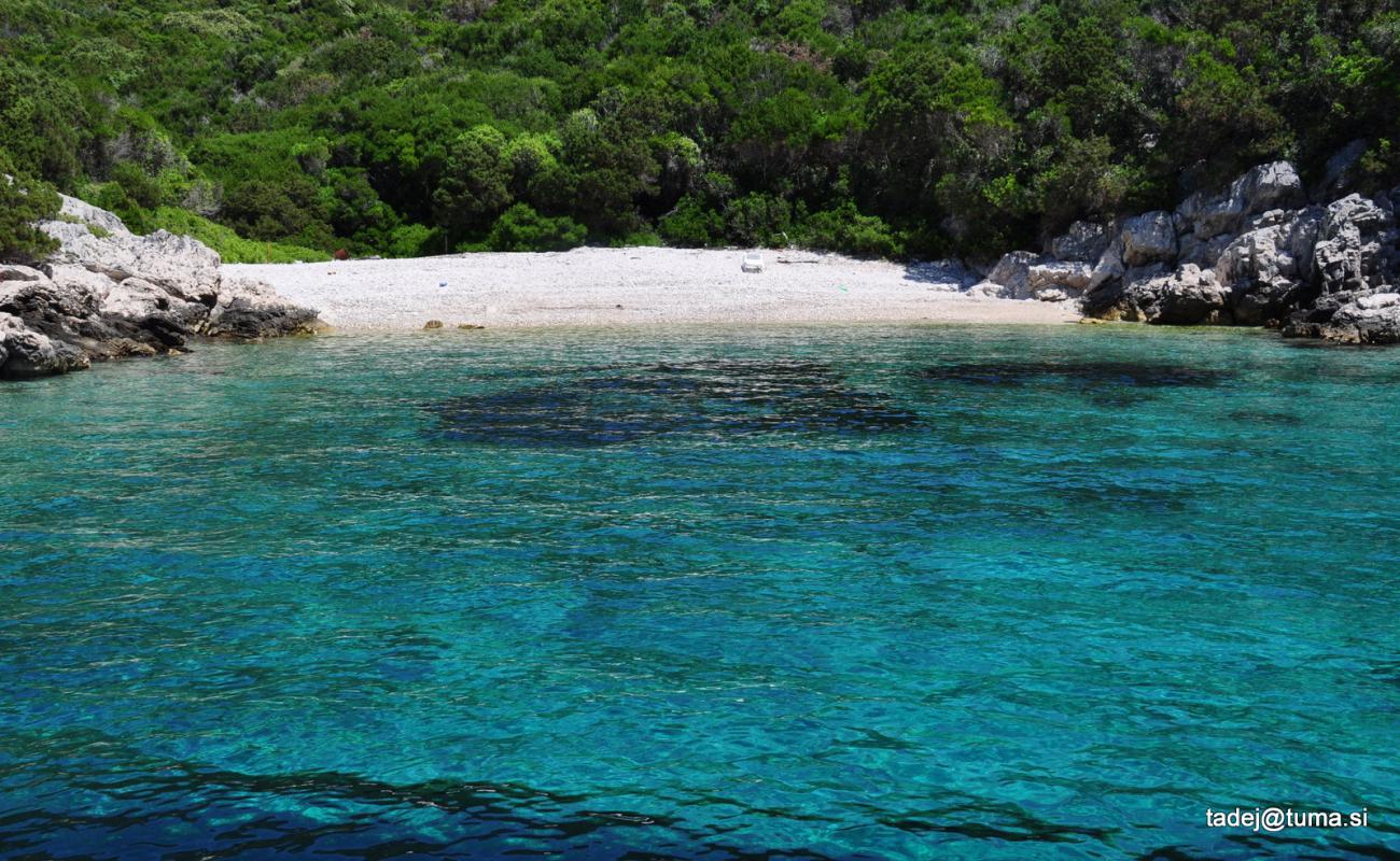 Foto af Sovlje Bay med let sten overflade