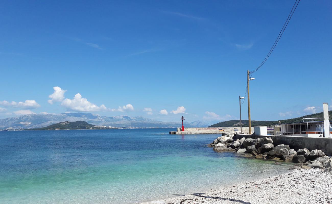 Foto af Slatine III beach med let sten overflade