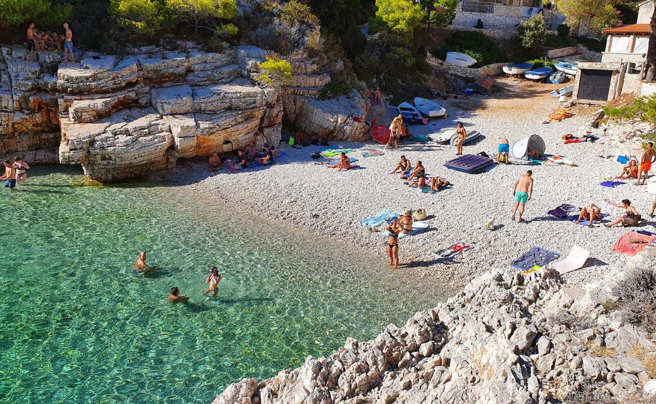 Foto af Pritiscina beach med let sten overflade