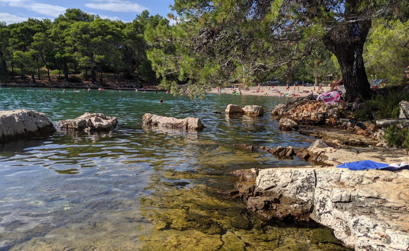 Foto af Stari Grad beach med let fin sten overflade