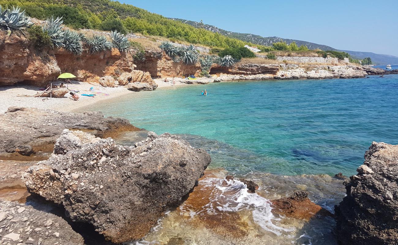 Foto af Gromin Dolac beach med let fin sten overflade