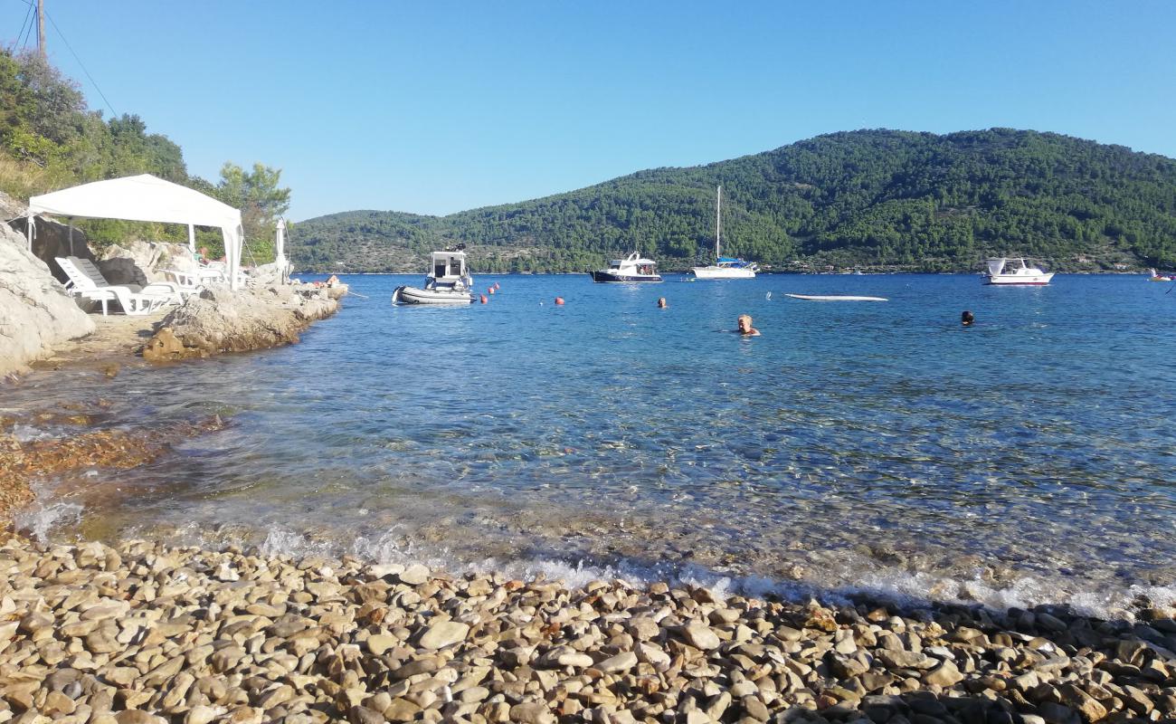 Foto af Mikulina Luka beach med let sten overflade