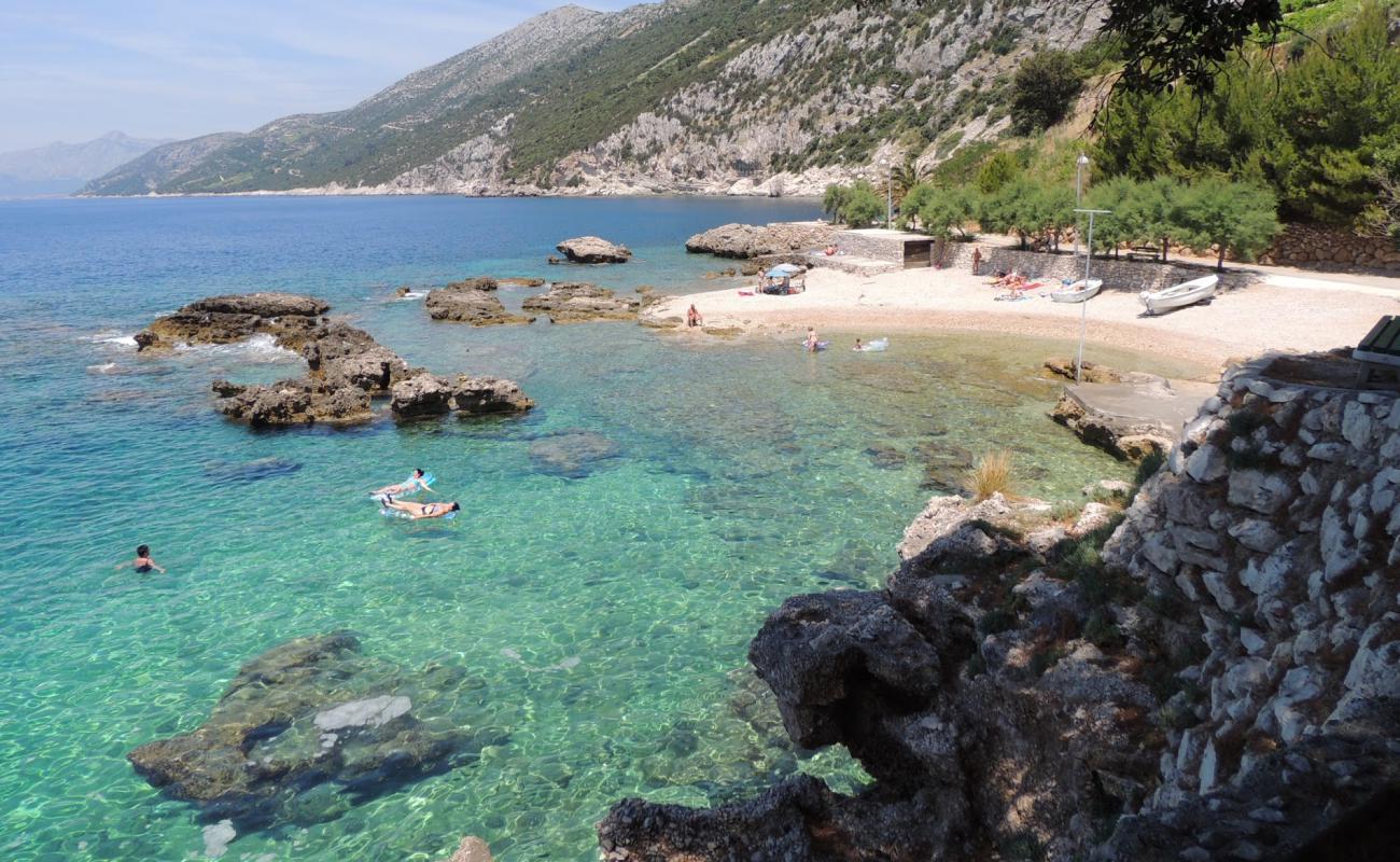 Foto af Borak II beach med let fin sten overflade