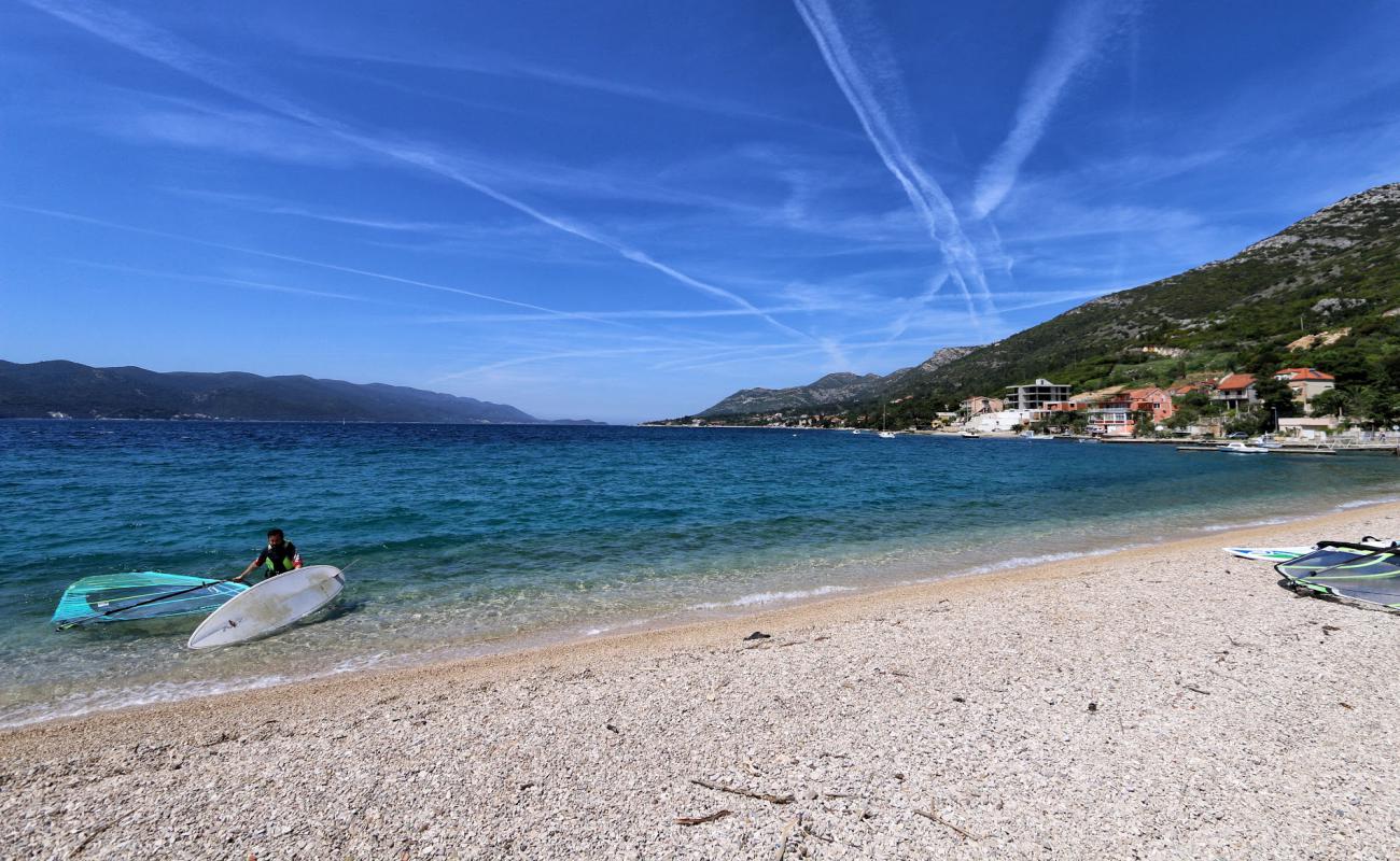 Foto af Kuciste beach med let sten overflade