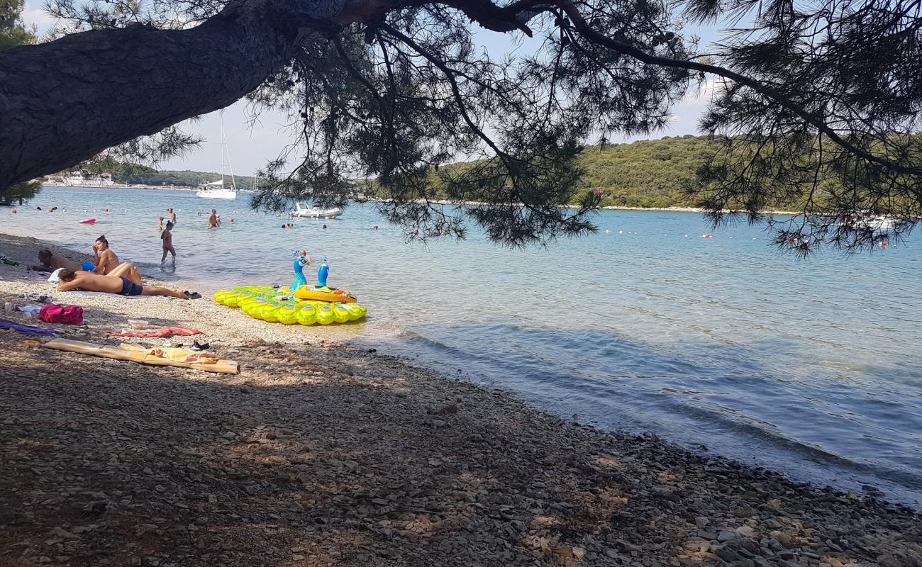 Foto af Plaza Fratarski Otok med sten overflade