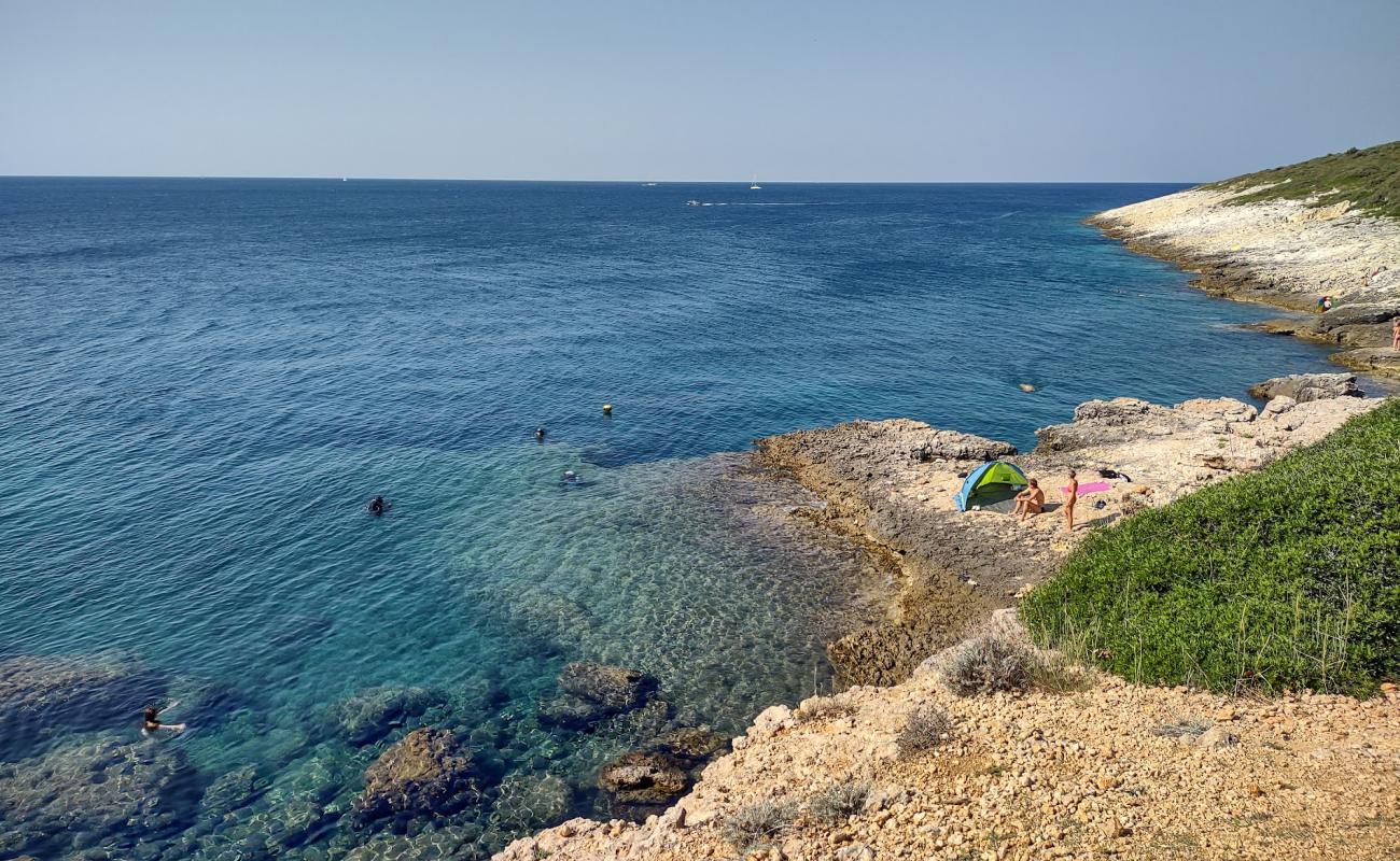 Foto af Crvene Stijene FKK Beach med sten overflade