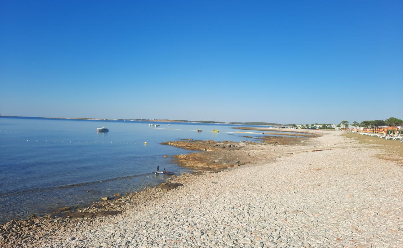 Foto af Kazela Beach med sten overflade