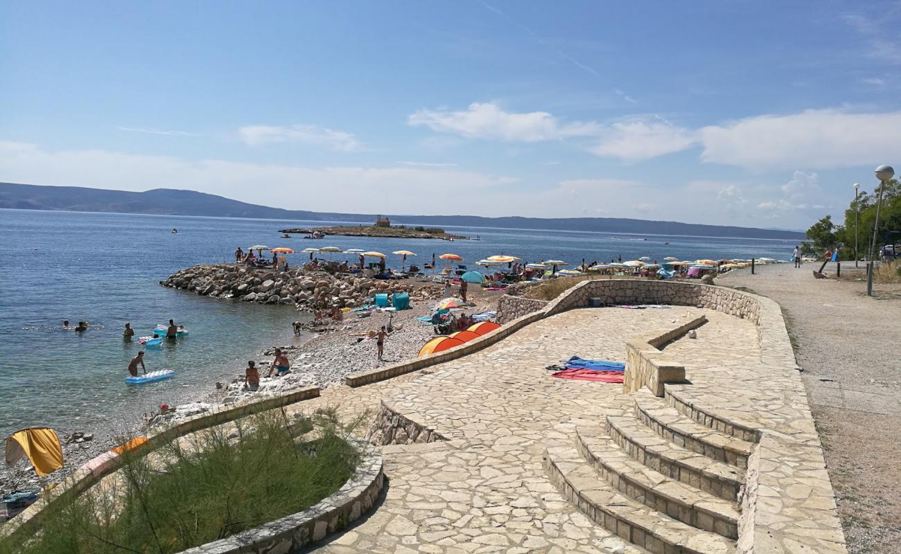 Foto af Lopar Beach med sten overflade