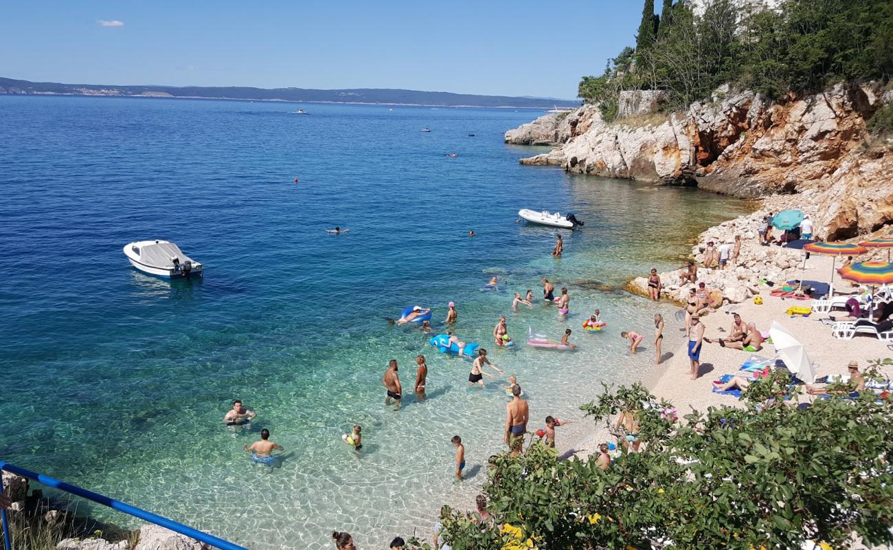 Foto af Beach Skrpun med grå fin sten overflade