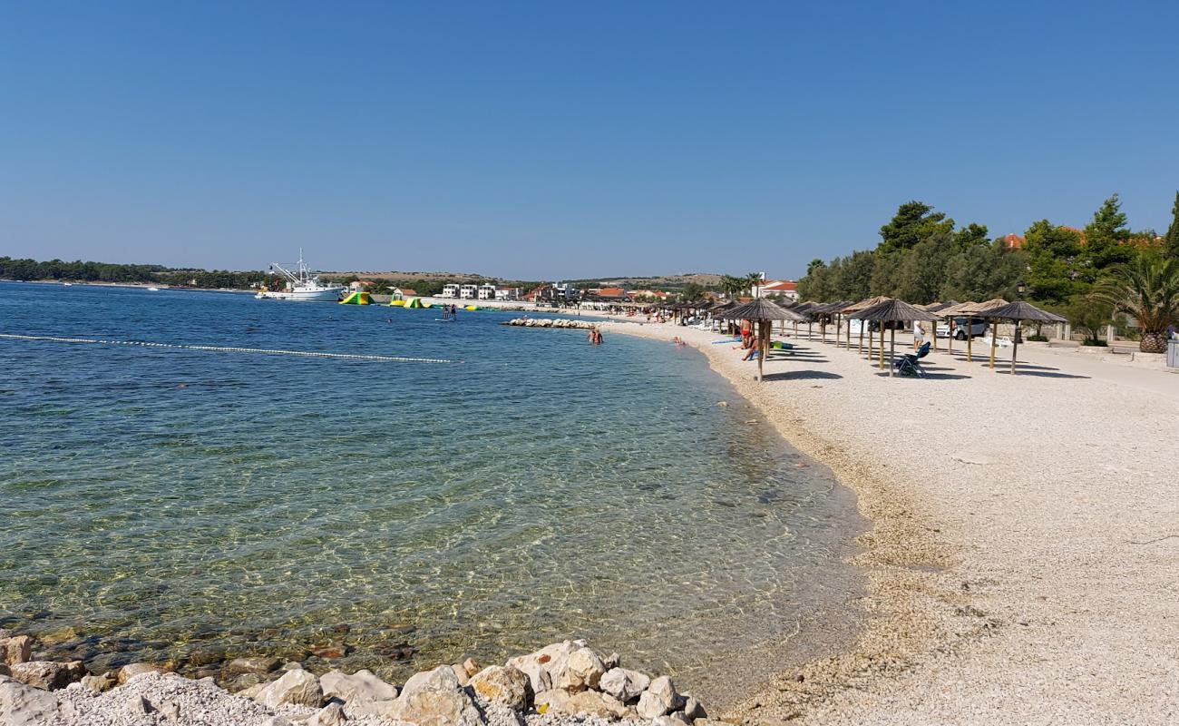 Foto af Jadro Beach med let fin sten overflade