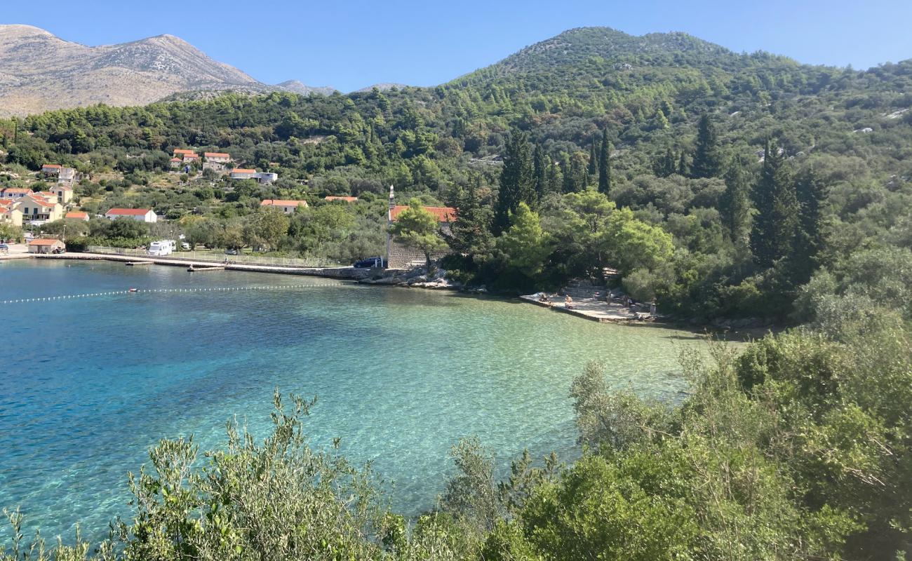 Foto af Beach Banja med sten overflade