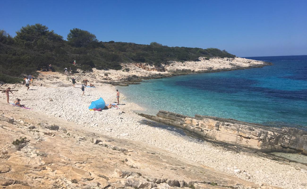 Foto af Batalo Beach med sten overflade